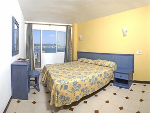 Room - Playa Bella Apartments (Sant Josep de sa Talaia)