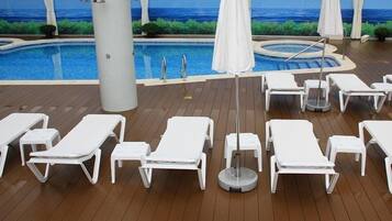 Indoor pool, outdoor pool