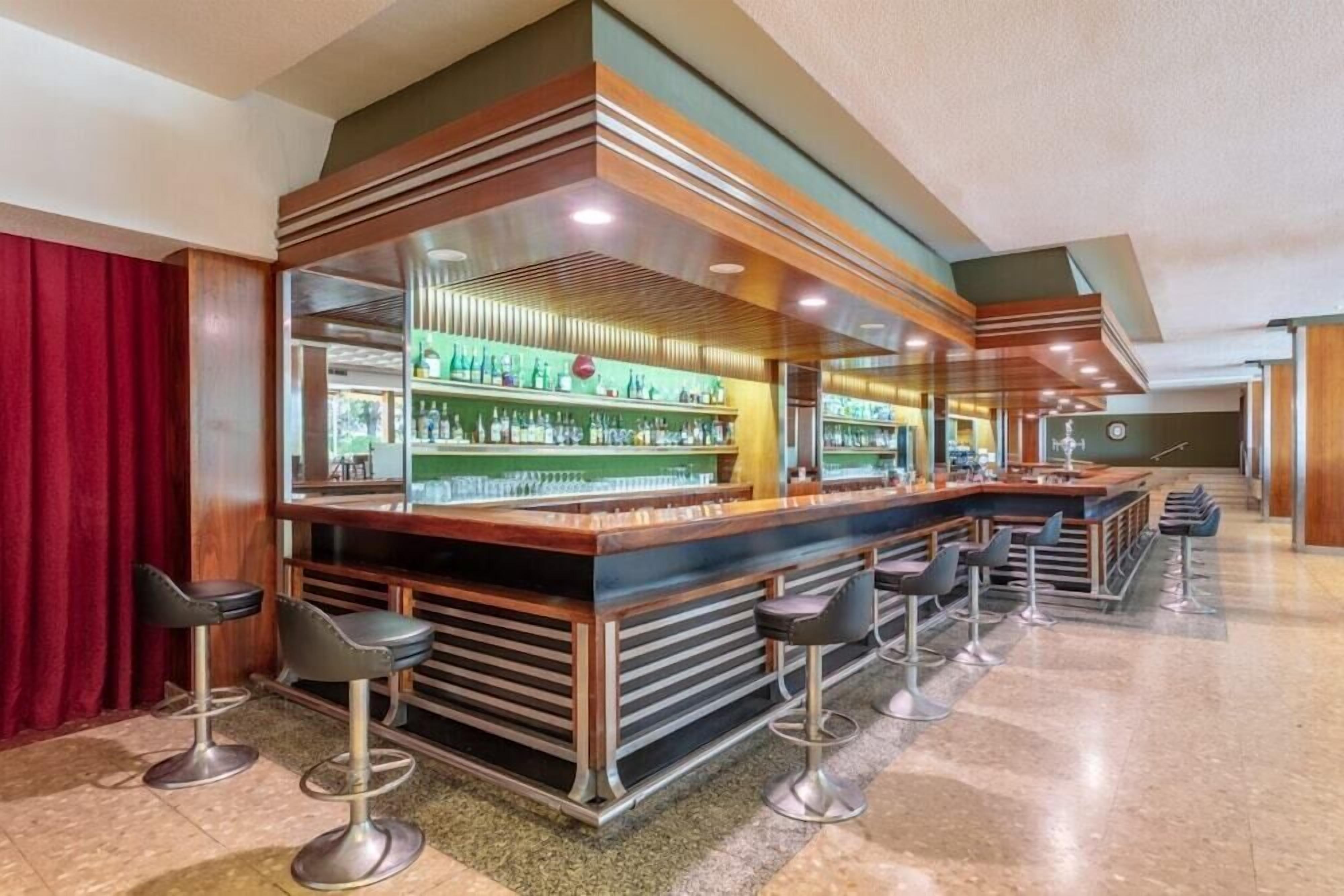 Bar (en el alojamiento)