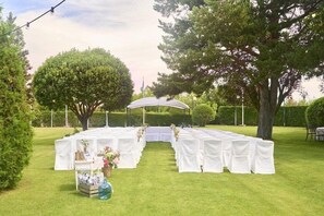 Espace banquet en plein air