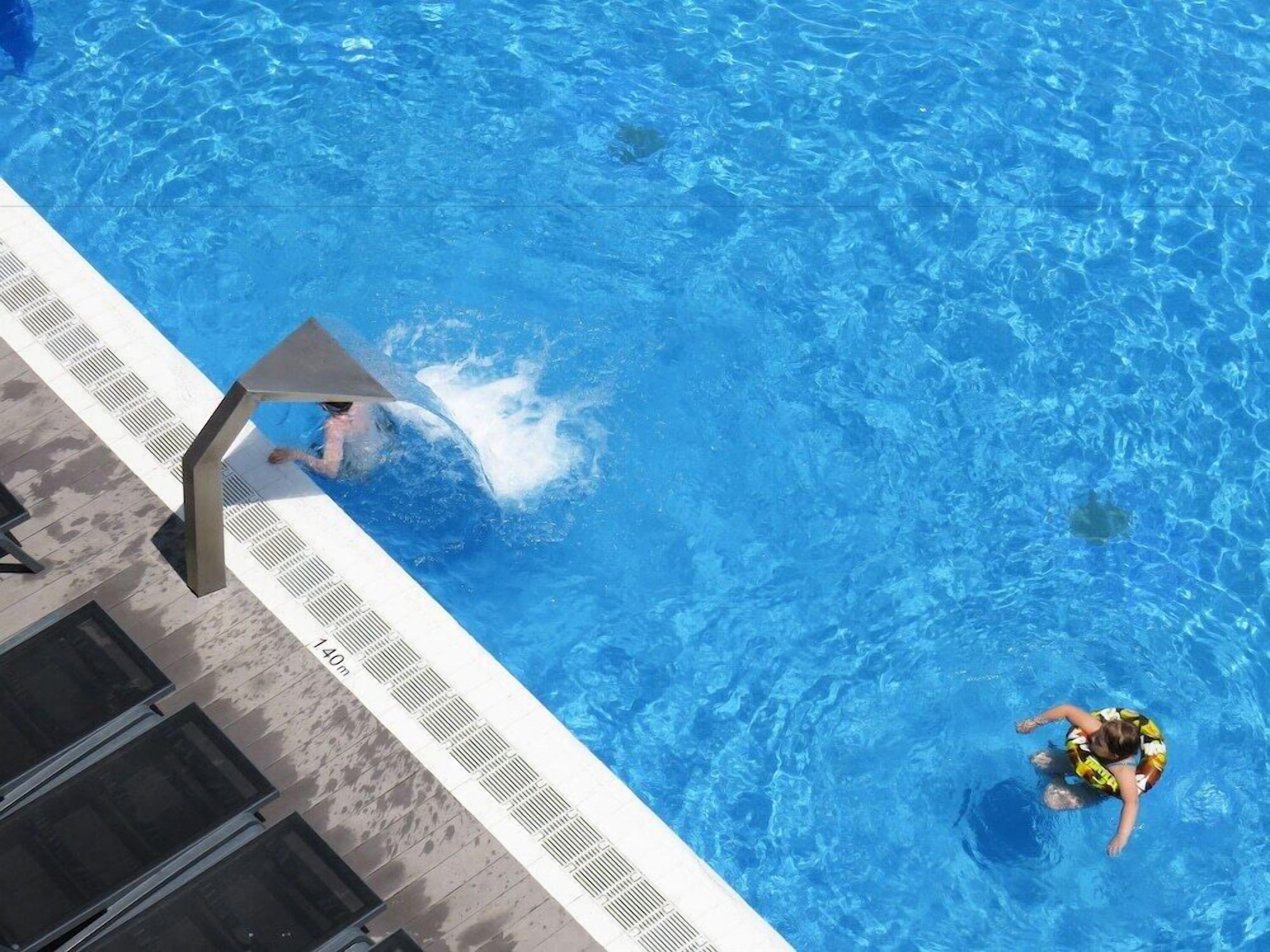 Piscina a l'aire lliure 