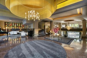 Lobby - Tres Reyes Pamplona (Pamplona)