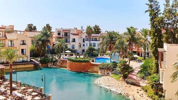Piscina a l'aire lliure