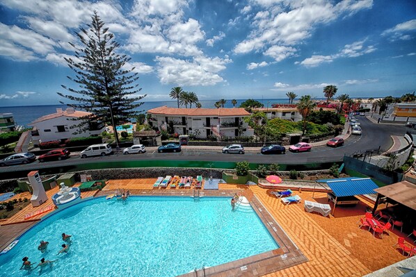 Alberca al aire libre 