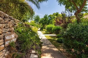 Jardines del alojamiento