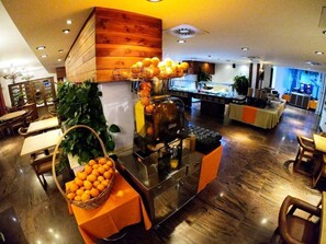 تناول الطعام