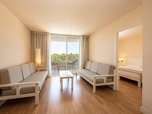 Living area - Intelier Rosella Hotel (Sant Llorenc des Cardassar)