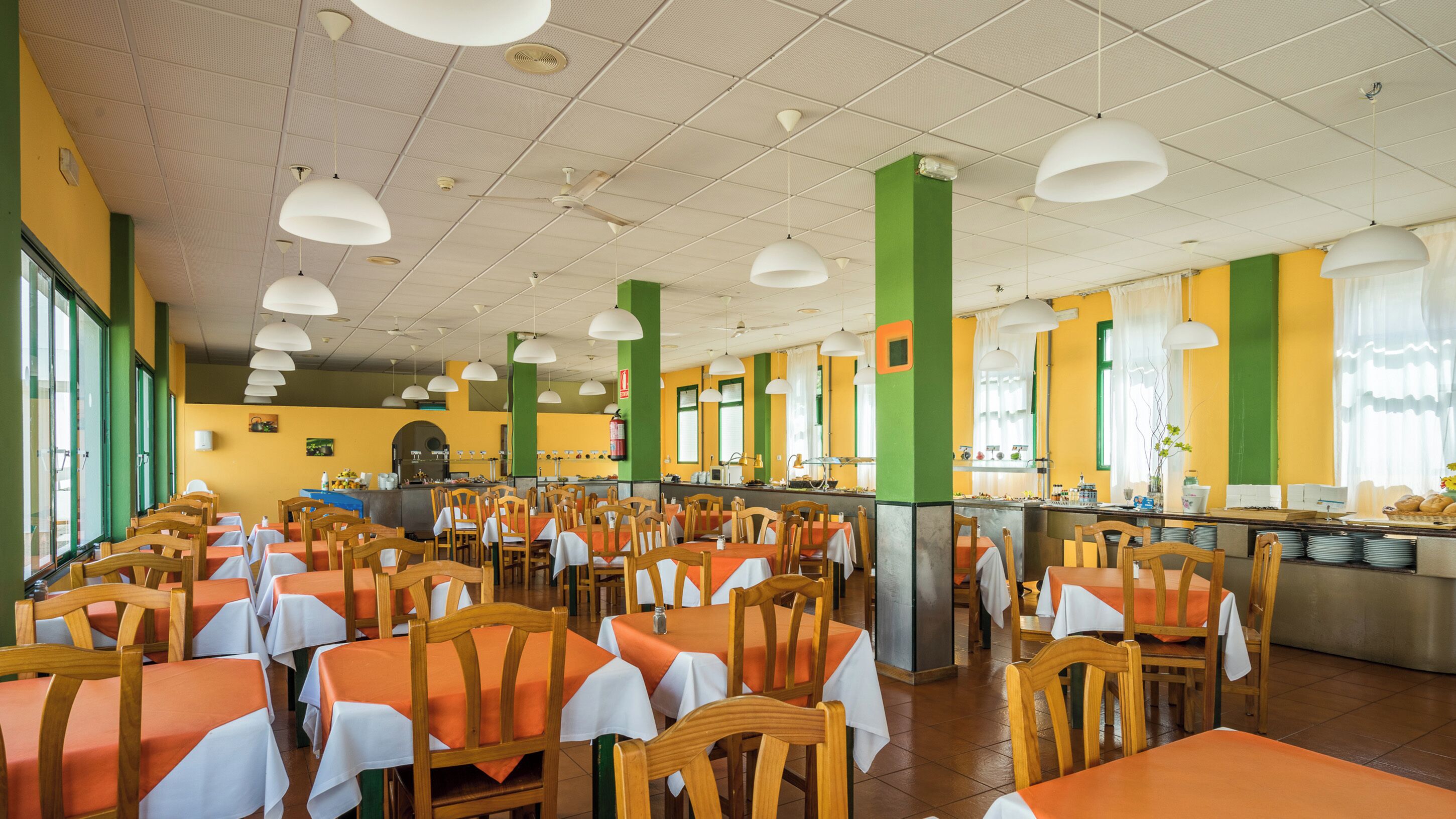 تناول الطعام