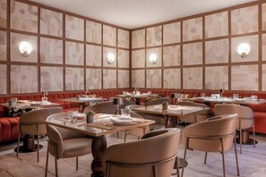 Dining - Hotel Cartagena Puerto (Cartagena)