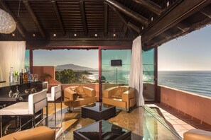 Bar (on property) - Hacienda DEL MAR Melia Collection (Estepona)