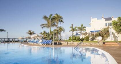 Grupotel Playa Feliz