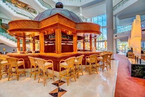 Bar (en la propiedad)