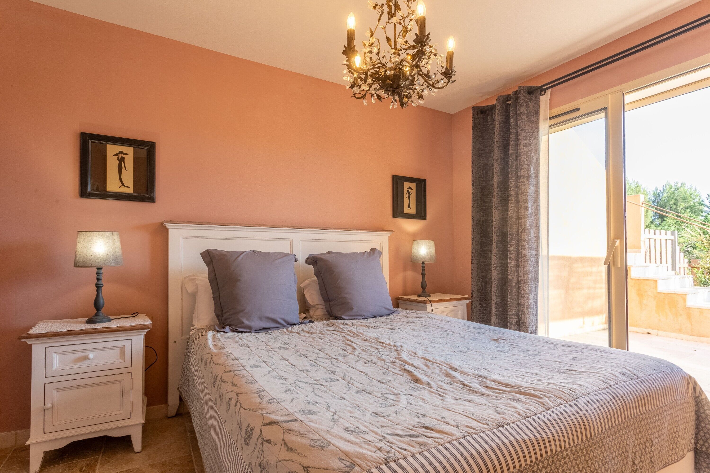 2 Schlafzimmer, Bügeleisen/Bügelbrett, WLAN, Bettwäsche