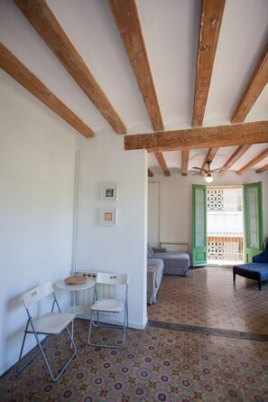 Interior - Rambla Bacardi Apartments (Barcelona)