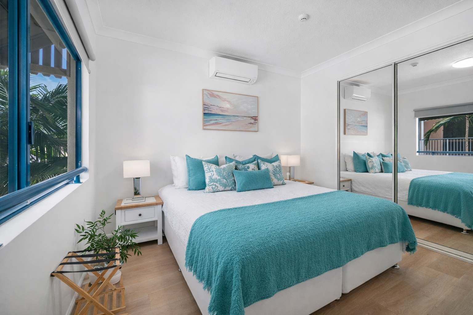 1 bedroom, desk, iron/ironing board, WiFi