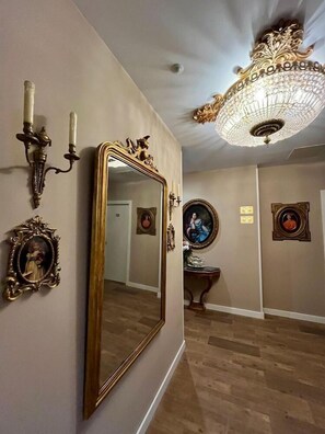 Interior - Residencial Dona Berenguela (Madrid)