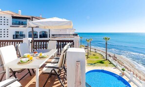 Outdoor dining - Penthouse in Calahonda With Sea Views (Mijas)