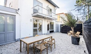 Outdoor dining - Apartments for 2 People (Zandvoort)