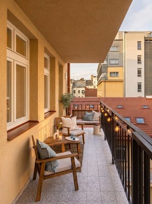 Property grounds - TurnKey | Antonin Dvorak Studio XII (Praha 2)