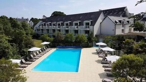 Piscine extérieure, piscine chauffée