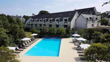 Hồ bơi ngoài trời, hồ bơi nước nóng