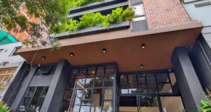 Laureles Selection Suites