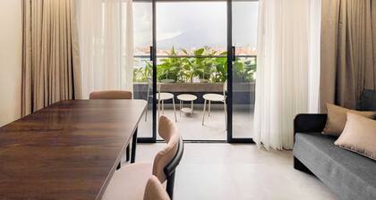 Laureles Selection Suites