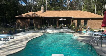 Secluded Forest Villa — Private Road, Private Pool, Pet‑Friendly, Near Waterfall