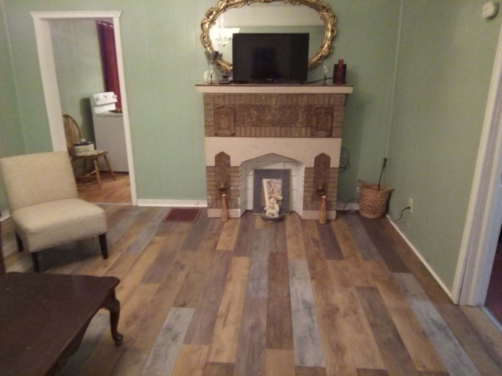 Televisión, chimenea