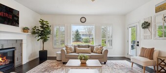 Spacious Stay for Family Getaways and Work Trips in Centennial/Aurora