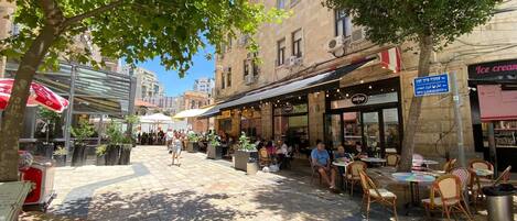 Restauration en plein air