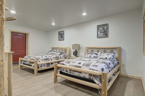 Iron/ironing board, free WiFi, bed sheets, wheelchair access