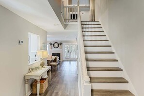 Interior - Serene Golf & Beach Villa Retreat (Hilton Head Island)