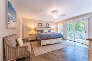 4 bedrooms, iron/ironing board, free WiFi, bed sheets - Elegant Sea Pines Getaway Near the Beach! (Hilton Head Island)