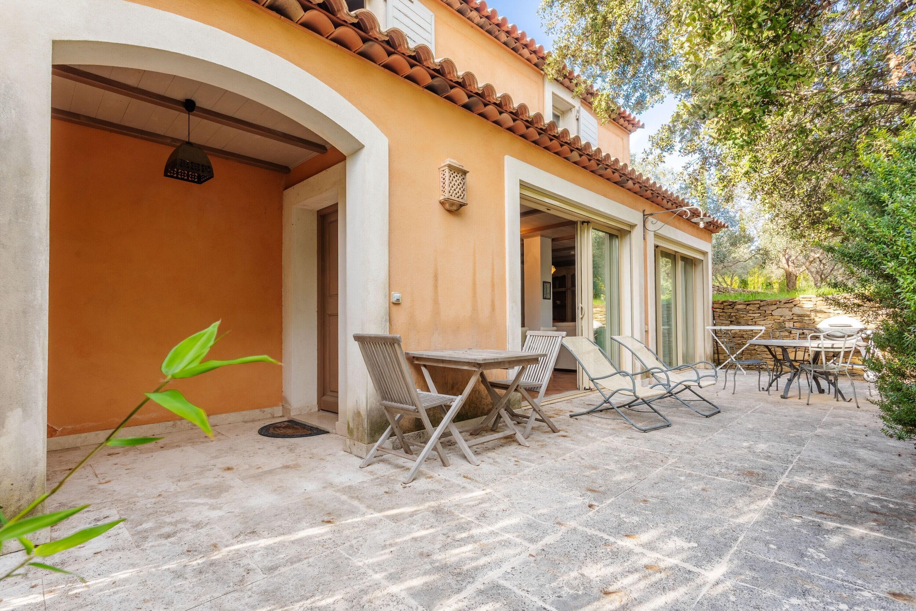 Restauration extérieure