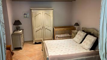 1 Schlafzimmer, Bügeleisen/Bügelbrett, WLAN, Bettwäsche