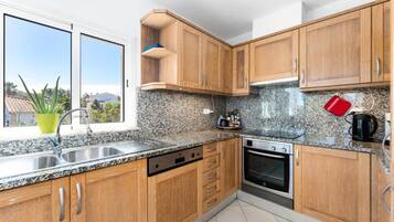 Apartment | Private kitchen | High chair