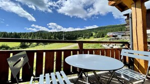 Outdoor dining - Apartment in Puy Saint Vincent With Sauna (Puy-Saint-Vincent)