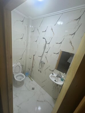 Bathroom - KAZA Wave (Imsouane)