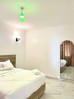 1 bedroom, iron/ironing board, Internet, bed sheets