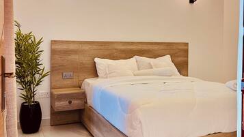 1 bedroom, iron/ironing board, Internet, bed sheets