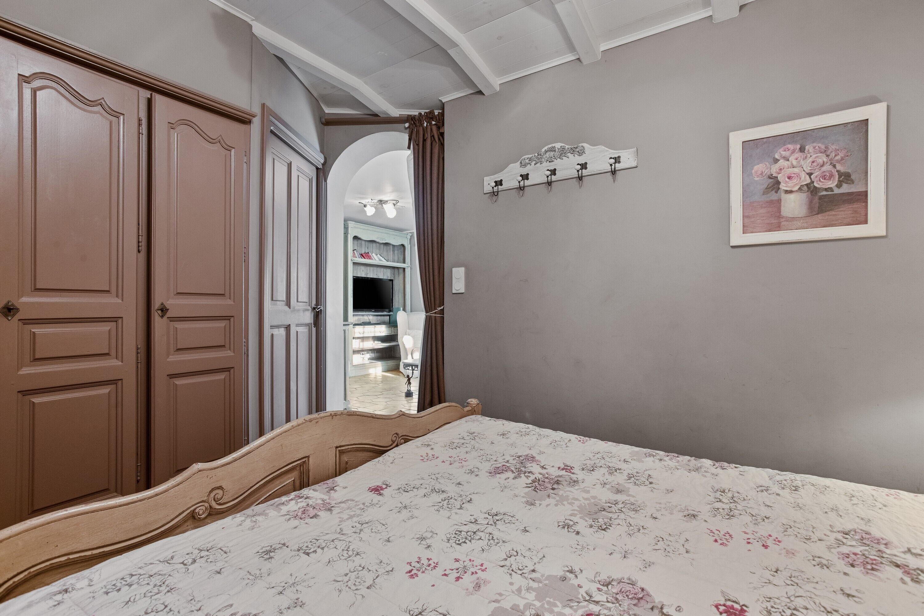 1 chambre, fer et planche à repasser, Wi-Fi, draps fournis