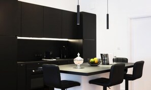 Fridge, microwave, oven, dishwasher - Apartments for 2 People (Metz)