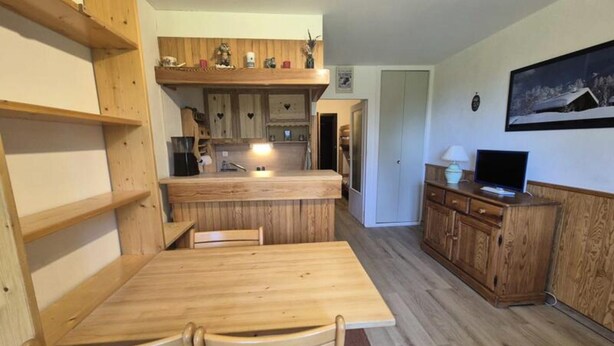 Dining - Holiday Home in Revard With Ski Access (Montcel)