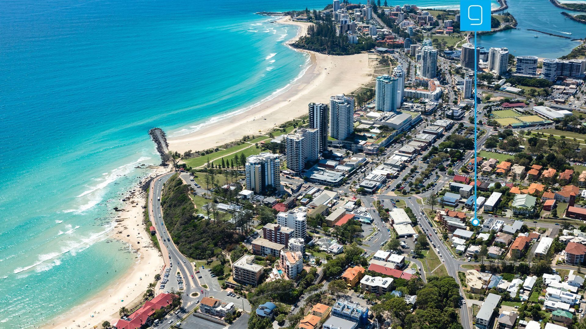 بالقرب من الشاطئ