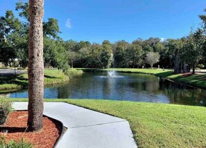Property grounds - Mickey's Hideaway Condo Near Disney (Kissimmee)
