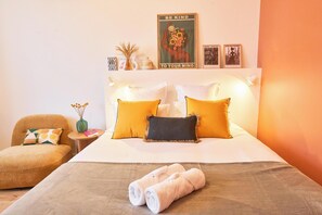 Apartment, Courtyard View | Premium bedding, individually decorated, individually furnished - Chez Camille - Boutique Aparthotel (Bordeaux)