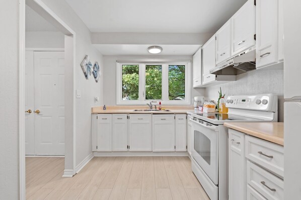 Microwave, oven, stovetop