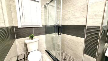 Bruser, hårtørrer, Shampoo