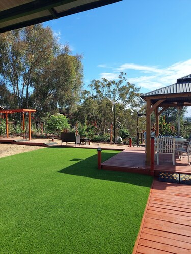 Enjoyable studio with AC in sunny San Diego near downtown